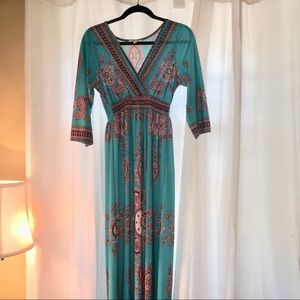 Long high-waisted v-neck maxi dress